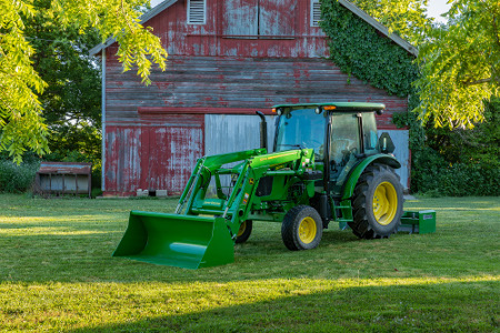 2WD front axle and cab on 45- to 55-kW (60- to 73.7-hp) 5E Tractors