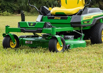 Deep flat-top mower deck