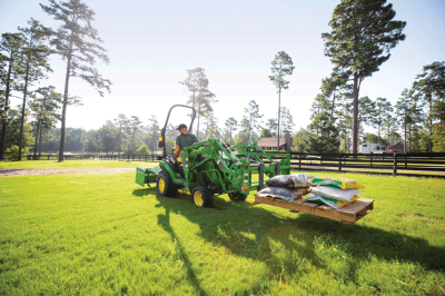 John Deere Self-Leveling Loader Technology